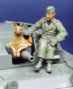 タカハシモデリング 1/48 独・192突撃砲大隊下士官+犬 1941ロシア (レジン製)【TK4808】 レジン製