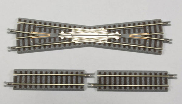 ［鉄道模型］六半 (Z) R020 クロスレール 13°1本入り(53.6mm補助レール2本付)