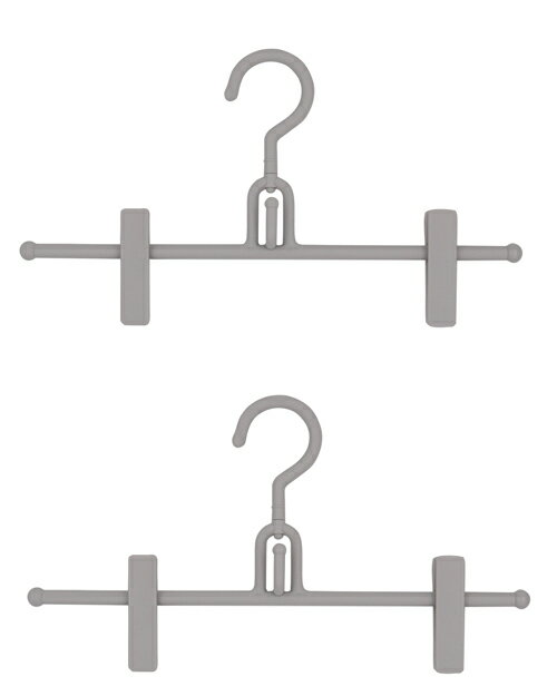 【返品種別A】□「返品種別」について詳しくはこちら□◆スカート向けハンガー2本組。◆ハンガー同士が縦に連結でき、クローゼット内で効率よく収納できます。◆滑り止めがついたクリップで、衣類をしっかり保持します。◆フックは回転するタイプで、向きを...