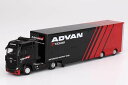 MINI－GT 1/64 メルセデス ベンツ アクターズw/ レーシングトランスポーター “ADVAN”(左ハンドル)【MGT00741-L】 ミニカー