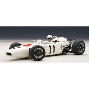 オートアート 1/18 ホンダ RA272 F1 1965 11 メキシコGP 優勝（リッチー ギンサー/ドライバーフィギュア付き）【86599】 ミニカー