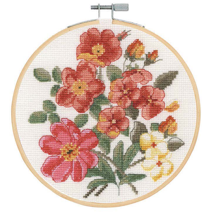 【返品種別B】□「返品種別」について詳しくはこちら□※実際の商品の色や素材が写真と異なる場合があります。◆お花のブーケがデザインされたキット。◆さまざまな種類のお花が可憐に咲く様子を、クロスステッチで表現しています。◆同系色でまとめられたブ...