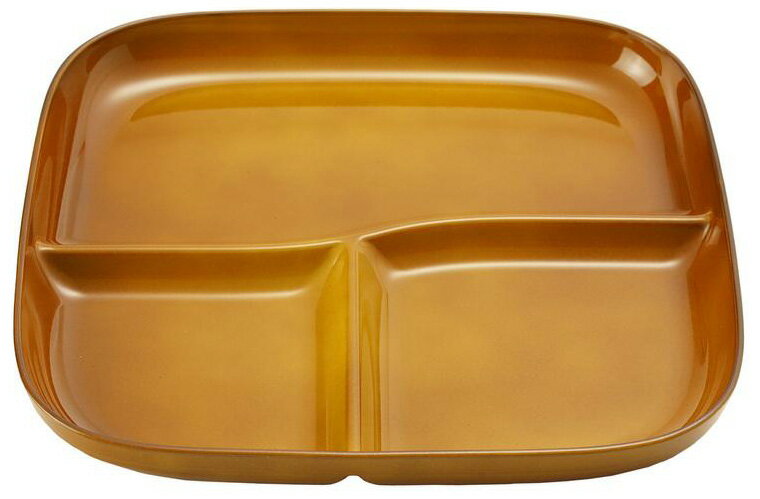 【返品種別A】□「返品種別」について詳しくはこちら□※こちらの販売ページはプレート、レトロアンバーとなります◆おうちカフェ気分が味わえる仕切りプレート♪シンプルなラウンドスクエアデザインでランチでもディナーでも。おかずをちょこっとずつ盛り付ければキッズも喜ぶお子様ランチに☆いつものメニューを乗せれば急なおもてなしでも活躍。◆ハンバーグ、パスタ、カレーなどもソース類が混じりあうことなく盛り付けられる。シックな色合いが落ち着く会津塗で、伝統とモダンが融合！　安心の日本製プレート。◆軽くて持ちやすい。1枚なので洗い物もラクちん！　食器洗浄機や電子レンジにも対応。■　仕　様　■素材:[素地の材質]PET[表面塗装]ウレタン塗装 生産国:日本 サイズ:[縦]約22.5cm [横]約22.5cm [高さ]約2.7cm※サイズは当店平置き実寸サイズです。実際の商品とは多少の誤差が生じる場合がございます。あらかじめご了承ください。 重量:約258g 注意書き:タワシ・磨き粉は使用しないでください。オーブン・直火での加熱はしないでください。カメラやモニターの性質により、画像と実物の色の違いがある場合がございますのでご理解願います。[ASALUNCH1A2C]SoLow(ソ ロウ)調理家電＞キッチン用品＞食器関連＞皿・プレート