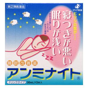 □「返品種別」について詳しくはこちら□この商品の説明書(1ページ目)はこちらこの商品の説明書(2ページ目)はこちら使用上の注意してはいけないこと（守らないと現在の症状が悪化したり，副作用・事故が起こりやすくなる）1．次の人は服用しないこと　（1）妊婦又は妊娠していると思われる人。　（2）15才未満の小児。　（3）日常的に不眠の人。　（4）不眠症の診断を受けた人。2．本剤を服用している間は，次のいずれの医薬品も使用しないこと　　　他の催眠鎮静薬，かぜ薬，解熱鎮痛薬，鎮咳去痰薬，抗ヒスタミン剤を含有する内服薬等（鼻炎用内服薬，乗物酔い薬，アレルギー用薬等）3．服用後，乗物又は機械類の運転操作をしないこと　　（眠気をもよおして事故を起こすことがある。また，本剤の服用により，翌日まで眠気が続いたり，だるさを感じる場合は，これらの症状が消えるまで，乗物又は機械類の運転操作をしないこと。）4．授乳中の人は本剤を服用しないか，本剤を服用する場合は授乳を避けること5．服用前後は飲酒しないこと6．寝つきが悪い時や眠りが浅い時のみの服用にとどめ，連用しないこと相談すること1．次の人は服用前に医師，薬剤師又は登録販売者に相談すること　（1）医師の治療を受けている人。　（2）高齢者。（高齢者では眠気が強くあらわれたり，また反対に神経が高ぶるなどの症状があらわれることがある。）　（3）薬などによりアレルギー症状を起こしたことがある人。　（4）次の症状のある人。排尿困難　（5）次の診断を受けた人。緑内障，前立腺肥大2．服用後，次の症状があらわれた場合は副作用の可能性があるので，直ちに服用を中止し，この外箱を持って医師，薬剤師又は登録販売者に相談すること　　　〔関係部位〕　　　〔症　　状〕　　　　皮　　　皮　：　発疹・発赤，かゆみ　　　　消　化　器　：　胃痛，吐き気・嘔吐，食欲不振　　　　精神神経系　：　めまい，頭痛，起床時の頭重感，昼間の眠気，気分不快，　　　　　　　　　　　　神経過敏，一時的な意識障害（注意力の低下，ねぼけ様　　　　　　　　　　　　症状，判断力の低下，言動の異常等）　　　　循　環　器　：　動悸　　　　泌　尿　器　：　排尿困難　　　　そ　の　他　：　倦怠感3．服用後，次の症状があらわれることがあるので，このような症状の持続又は増強が見られた場合には，服用を中止し，この外箱を持って医師，薬剤師又は登録販売者に相談すること　　　　口のかわき，下痢4．2〜3回服用しても症状がよくならない場合は服用を中止し，この外箱を持って医師，薬剤師又は登録販売者に相談すること■その他の注意翌日まで眠気が続いたり，だるさを感じることがある。■効能・効果一時的な不眠の次の症状の緩和：寝つきが悪い，眠りが浅い■用法・用量寝つきが悪い時や眠りが浅い時，次の量を1日1回就寝前に服用する。　〔　年　　齢　〕　成人（15才以上）　〔1　回　量　〕　1瓶（30mL）　〔　年　　齢　〕　15才未満　〔1　回　量　〕　服用しないこと。＜用法・用量に関連する注意＞（1）用法・用量を厳守すること。（2）1回1瓶（30mL）を超えて服用すると，神経が高ぶるなど不快な症状があらわれ，逆に眠れなくなることがある。（3）就寝前以外は服用しないこと。■成分・分量1日量（1瓶30mL）中ジフェンヒドラミン塩酸塩50mg添加物：エリスリトール，スクラロース，カラメル，安息香酸Na，クエン酸Na，香料，エタノール，バニリン，D−ソルビトール，pH調節剤2成分，その他1成分■保管及び取り扱い上の注意（1）直射日光の当たらない湿気の少ない涼しい所に保管すること。（2）小児の手のとどかない所に保管すること。（3）他の容器に入れかえないこと。（誤用の原因になったり品質が変わる。）（4）使用期限を過ぎた製品は服用しないこと。■問合せ先ゼリア新薬工業株式会社　お客様相談室東京都中央区日本橋小舟町10−1103−3661−2080受付時間　9：00〜17：50（土・日・祝日を除く）リスク区分：指定第二類医薬品医薬品の使用期限：使用期限まで10ヵ月以上あるものをお送り致します。医薬品販売に関する記載事項（必須記載事項）は当店PCページをご覧下さい発売元、製造元、輸入元又は販売元：ゼリア新薬工業商品区分：医薬品広告文責：上新電機株式会社(06-6633-1111)医薬品＞かぜ薬・痛み止め＞睡眠改善薬＞睡眠改善薬