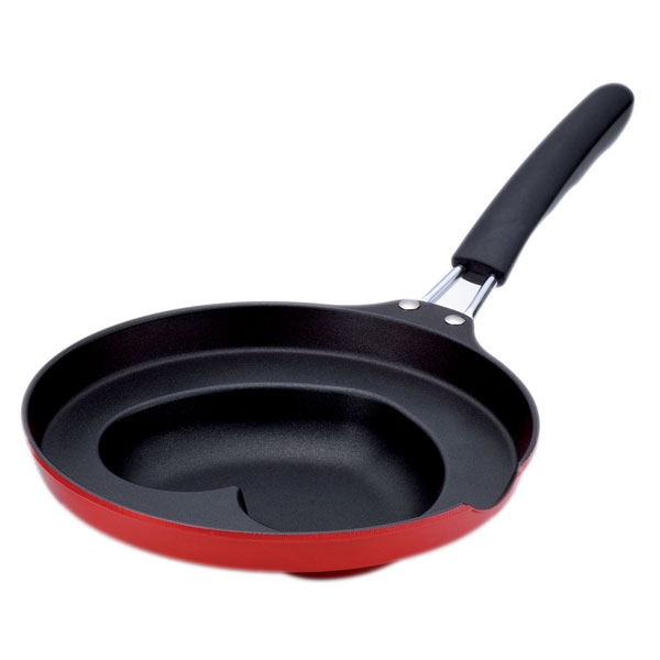 【返品種別A】□「返品種別」について詳しくはこちら□◆いつもの料理を可愛く演出！　ハート型のフライパン！　焼き面がハート型に模られているので、誰でも簡単にハート型のオムレツ、オムライスが作れます。内面はこびりつきにくいフッ素樹脂加工で、使い勝手もよくお手入れも簡単。ホットケーキやプリン、ゼリーの型などお菓子作りやお弁当用の少量おかず作りにも活用できます。バターライスやサフランライスを作って、そのままハート型に固めればいつものカレーやハヤシライスが可愛く演出できます。■　仕　様　■商品サイズ(約)：幅22×奥行38×高さ9cm直径(約)：21cmハート部分(約)：横15.5cm×縦11cm重量：464g材質：本体=アルミニウム合金(内面=フッ素樹脂塗装膜加工)、ハンドル=フェノール樹脂ガス火専用完成品[KS2828]杉山金属調理家電＞＞キッチン用品＞なべ・フライパン＞フライパン