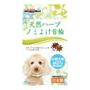 【返品種別B】□「返品種別」について詳しくはこちら□※仕様及び外観は改良のため予告なく変更される場合がありますので、最新情報はメーカーページ等にてご確認ください。※使用上の注意※幼少児の手に触れない場所に保管してください。本品は犬以外の動物には使用しないでください。また、つなぎ止め、運動、散歩等の首輪としては使用しないでください。人の口に入れないでください。万一口に入れたときは、直ちに医師に相談してください。注意アレルギー症状やかぶれ等を起こしやすい人は本品に触れないでください。アレルギー体質等で、本品に触れて刺激を感じた場合は、直ちに使用を中止してください。本品に触れた後及び本品を装着している犬に触れた後は、石けんで手をよく洗ってください。ご使用法をお守りください。本品装着後の余剰部分は切り取り、包装内袋と一緒に別のビニール袋等に入れて廃棄してください。本品を犬に噛ませないでください。本品装着中に万一犬が本品を噛み切って飲み込んだ場合は、直ちに獣医師の手当を受けてください。体力の衰えた老犬、妊娠授乳期・病気の犬、皮膚に異常のある犬は、獣医師に相談してから使用してください。本品を使用して、犬に皮膚の炎症、食欲不振等の異常がみられた場合は、直ちに使用を中止してください。本品が外れていないか、破損していないか、成長期の犬はサイズがきつくなっていないか、常に点検してください。犬を入浴させたり洗ったりして本品を装着した部分が水にぬれた場合は、本品を一度取り外し、被毛がよく乾いてから直ちに再装着してください。首輪に慣れていない犬が嫌がるときは、無理に使用せず、徐々に慣らしてから使用してください。落ちたノミはつぶさず、バケツ等に入れた石けん水の中に入れて窒息死させてください。本品は開封・装着後1カ月経過後以降は効果が減少しますので、その時点で取りはずし、ビニール袋等に入れて廃棄してください。香りのバリアで、ペットをノミから守ります。ぬれても大丈夫！　◆中国南西部原産の常緑高木である、スターアニスを使用。◆約1週間で効果が現れ始めます。◆有効期間は約1ヶ月です。（香りは2〜3ヶ月持続します）◆使用している成分は油性成分のため、雨や水にぬれても効果は変わりません。【分類】動物用医薬部外品【有効成分】スターアニス油【材質】ベルト：PVC、バックル：ポリアセタール【適応種】小型犬用【適応サイズ】首回り28cmまで、全長37cm【使用方法】犬の首に1個を取り付けます。使用直前に開封し、あまりきつくない程度（首と本品のすき間に指が2〜3本入る程度）に首に取り付けてください。セット後本品が抜けないか確認してください。装着後の余りの部分は犬がなめたり目に入ったりしないように、切り取ってください。発売元、製造元、輸入元又は販売元：ドギーマンハヤシ商品区分：医薬部外品広告文責：上新電機株式会社(06-6633-1111)日用雑貨＞ペット＞犬＞ドッグ用品＞胴輪・衣類・アクセサリー＞ノミ・ダニ取り・虫よけ