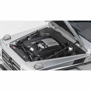 Mercedes Benz - オートアート 1/18 メルセデス・ベンツ G500 4X4（シルバー)【76318】 ミニカー
