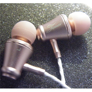 Sound-Isolating Type - ジャパイヤー ダイナミック密閉カナル型イヤホン（シャンパンピンク） JE-111-SP JAPAEAR