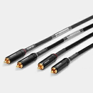 【返品種別A】□「返品種別」について詳しくはこちら□2020年05月 発売◆全ての音域を豊かな情報量でクリアな音質を表現するノイズレスRCAケーブル導体から外部シースに至るまで徹底したノイズ対策を施すことにより、非常に高いS/N比を実現したラインケーブルマイスタークラフトマンにより自社工場で1本1本一切の無駄を省いて丁寧に製作し、音声信号の伝達における抵抗を極限まで抑制RCAプラグには、フルテック製24K金メッキ仕様のハイエンドグレードFP-110(G)を採用するなど、徹底した部品選定により高いコストパフォーマンスを実現データ上での検証だけで無く、繰り返し試聴での音質テストも行い、低域から高域まで全ての音域を豊かでクリアな音質を表現音楽の持つ感動を余すことなく伝達します◆徹底したノイズ対策導体に純国産高純度銅線を使用することにより、音声信号の伝達における抵抗を排除。澄み切ったクリアな音質を実現製作は全て自社工場で行い、徹底した品質管理の下ORBのマイスタークラフトマンによる高度な技術で半田付けをされたケーブルが伝送ロスを極限まで抑えることを達成高いS/N、クリアかつエネルギー感のあるサウンドを実現しています◆高い柔軟性国内工場で丁寧にかけられた内部および外部シースにより、驚異的な柔軟性と低ノイズを実現セッティング時に扱いやすいだけでなく、RCA端子に負担の少ない音質とユーザビリティーを高い次元で融合したケーブルです ◆美しい外観と高い性能の両立アウターネットに東レ製国産品を使用。専用機により編み込まれたネットが外部シースにしっかりと密着、振動を抑制し音質の改善を図ると共に、スマートさと気品を兼ね備えた美しい外観プラグにはFURTECH社製FP-110(G)を採用、PCOCC導体に金メッキ仕様のセンターピンによるコンタクトの安定性及びコレットチャック機構による取付時の信頼性を確保し、優れた音質と使用時の安心を両立[J7RCACFORCE10M]オーブオーディオ＞AV接続ケーブル＞高級音声ケーブル＞RCAケーブル