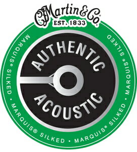 【返品種別A】□「返品種別」について詳しくはこちら□AUTHENTIC ACOUSTIC MARQUIS SILKED◆スーペリアルパフォーマンスをベースにボールエンド部分をシルクでラッピングしブリッジとブリッジプレートの磨耗やダメージを軽減します。◆弦を変える際のブリッジへのダメージを軽減するだけでなくチューニングの安定性も向上します。◆ヴィンテージギターや高額なギターのブリッジを守りたい方へオススメのシリーズです。92/8 Phosphor Bronze◆92/8フォスファーブロンズ アコースティックギター弦。◆芯線には最高品質の錫メッキ鋼、巻線には80/20ブロンズより銅の割合の大きいフォスファーブロンズが用いられています。■　仕　様　■ゲージ：Light1弦：.0122弦：.0163弦：.0254弦：.0325弦：.0426弦：.054テンション（kg）：76.4[MA540Sライト]マーティン楽器・レコーディング＞ギター/ベース＞弦＞アコースティックギター弦＞アコースティックギター弦 12-54