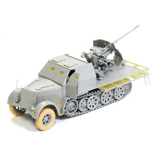 サイバーホビー 【再生産】1/35 WW.II ドイツ軍 Sd.Kfz.7/2 8tハーフトラック 3.7cm Flak 37 対空機関砲搭載型【CH6542】 プラモデル