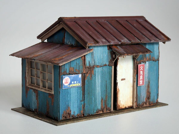 ［鉄道模型］梅桜堂 (HO) ST-017-83U トタン小屋 C【1/83スケール】