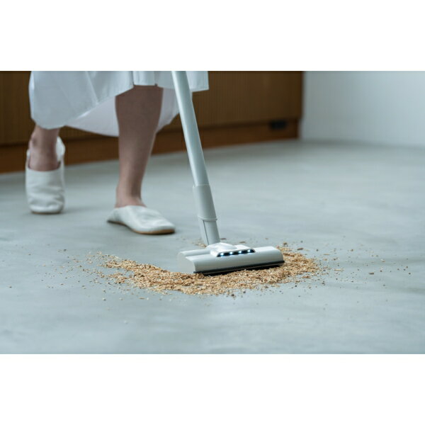 シロカ 紙パック式スティッククリーナー　充電式　自走式パワーブラシ SV-SK371-W 【掃除機】siroca かるピカパワー 掃除機　コードレス　シロカ [SVSK371W]