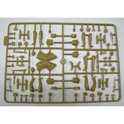 Joshin web 家電とPCの大型専門店のマスターボックス 1/35 独・負傷兵搬送5体スターリングラード1942年【MB35041】 未塗装組立フィギュア｜アングル2