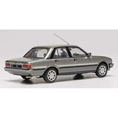イクソ 1/43 プジョー 505 ターボ 1984 シルバー【CLC638N】 ミニカー 2