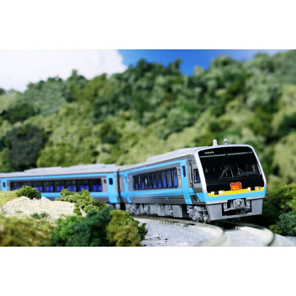 Joshin web 家電とPCの大型専門店の［鉄道模型］カトー 【再生産】(Nゲージ) 10-2213 JR四国2000系 特急「南風」 4両セット｜アングル2