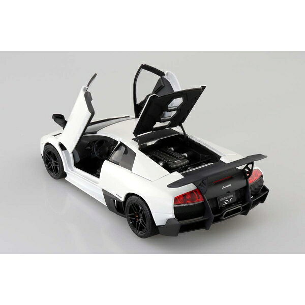 Joshin web 家電とPCの大型専門店のアオシマ 1/24 ザ・スーパーカー No.6 '09 ランボルギーニ ムルシエラゴ SV プラモデル｜アングル3