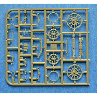 Joshin web 家電とPCの大型専門店のACE 1/72 伊・105/28カノン砲・車両牽引用トレーラー付き【UA72595】 プラモデル｜アングル3