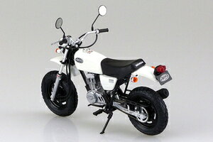 Joshin web 家電とPCの大型専門店のアオシマ 【再生産】1/12 ザ・バイク No.64 ホンダ AC16 エイプ ’06 プラモデル｜アングル2