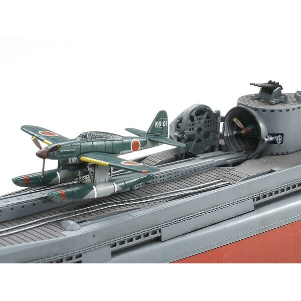 Joshin web 家電とPCの大型専門店のタミヤ 1/350 特型潜水艦 伊400【78019】 プラモデル｜アングル3