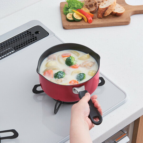 サーモス 【IH対応】クックパン 18cm レッド KNA-018S-R THERMOS　KITCHENplus　デ...