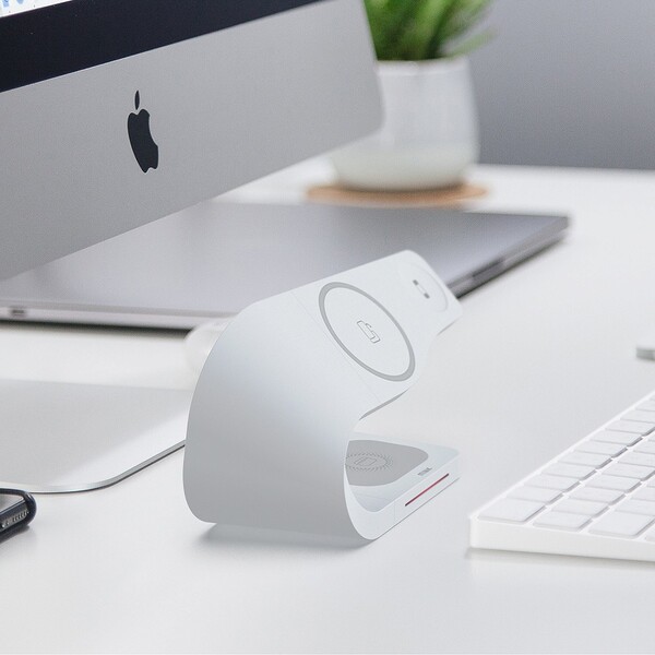 miak MagSafe対応 3in1 Wave ワイヤレス充電スタンド（ホワイト） MK52121WH