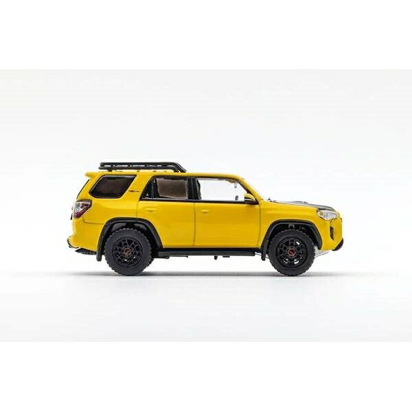 ゲインコーププロダクツ 1/64 トヨタ 4 Runner TRD Pro 2022 (LHD) イエロー【KS059-344】 ミニカー 3