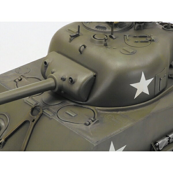 Joshin web 家電とPCの大型専門店のタミヤ 1/16電動RC M4シャーマン （105mm榴弾砲搭載型）メカニカルステアリングシステム【56048】｜アングル3