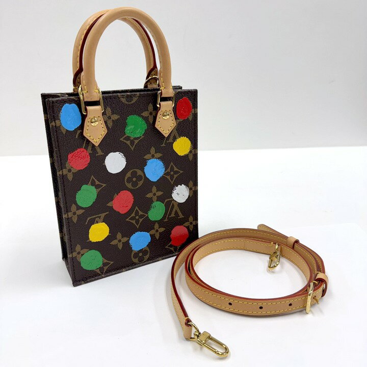 Other - 【中古】LOUIS VUITTON×草間彌生 プティットサックプラ ハンドバッグ モノグラム M81867