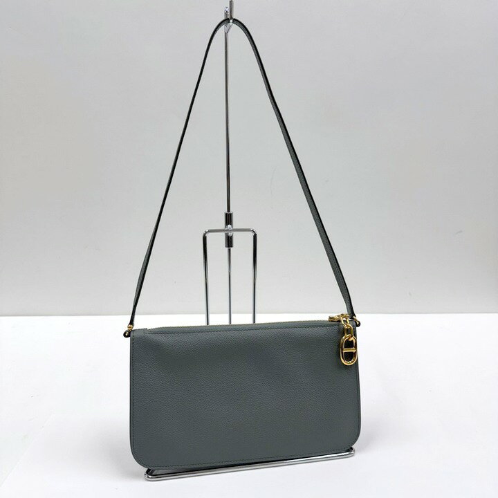 乐天商城 - 【中古】HERMES エルメス ジップアンゴートゥーゴー シェーヌダンクル ポーチ エヴァーカラー ヴェールアマンド K刻 2025年