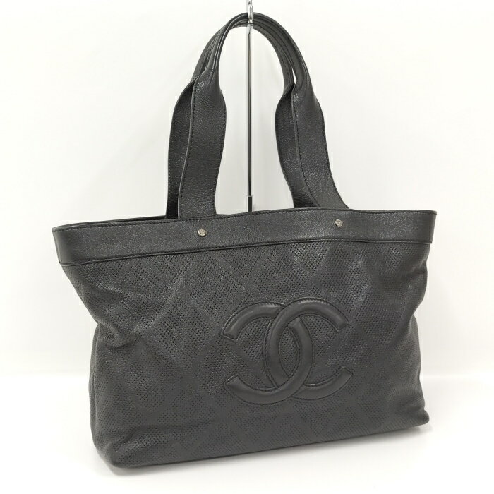 【中古】CHANEL トートバッグ ココマーク パンチング レザー ブラック A33936