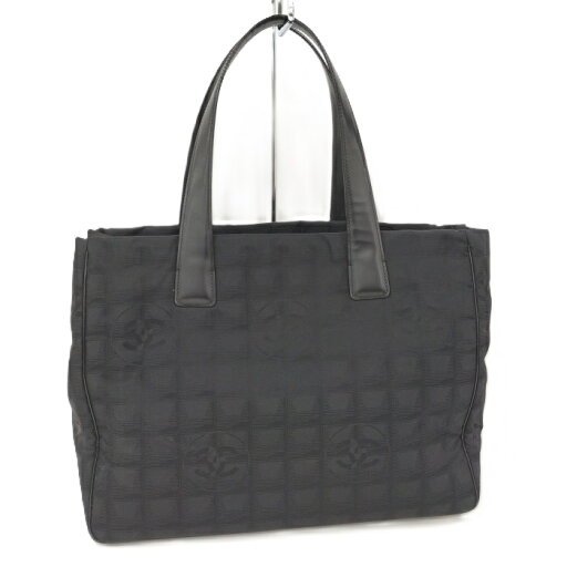 【中古】CHANEL ショルダーバッグ ニュートラベルライン ブラック ナイロン 【中古】CHANEL ショルダーバッグ ニュートラベルライン ブラック ナイロン