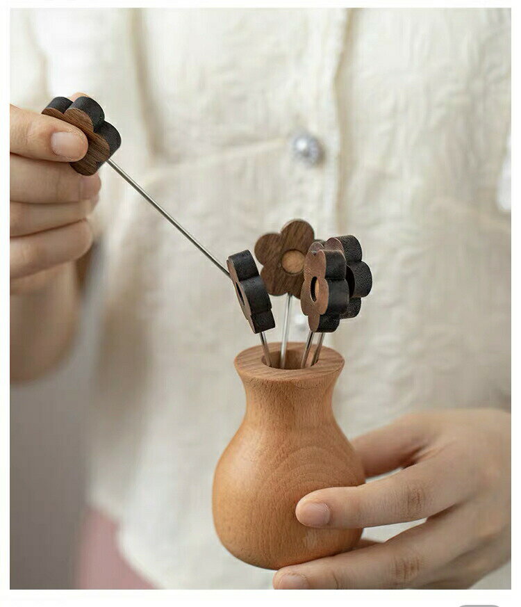 フルーツピック デザートフォーク 6点セット楊枝 お花 北欧雑貨 おしゃれ 可愛い 手作り ハンドメイド ..