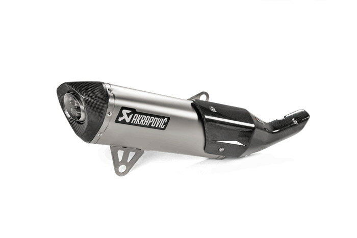 直送品 アクラポビッチ スリップオンライン チタン EC/ECE BMW C400GT (19-20) C400X (18-20) AKRAPOVIC BMW S-B4SO2-HRT
