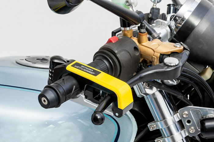 バイク用品の車楽のMITSUBA BS-004YE ガードッグ ダイヤルレバーロック イエロー ミツバサンコーワ ブレーキレバーロック 盗難防止 防犯 鍵｜アングル2