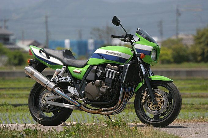 直送品 アールズギア ワイバン シングルタイプ カーボン カワサキ ZRX1200/R KAWASAKI R's Gear WK05-11CF