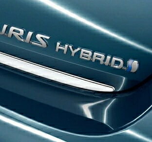 オーリス用 トヨタ純正エンブレム リア右「HYBRID」文字 2代目オーリス（E180系）