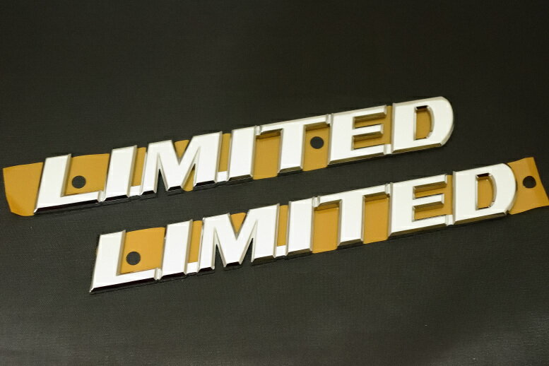 【30系トヨタ ヴァンガード】サイド「LIMITED」文字 エンブレム 左右セット 海外仕様純正部品