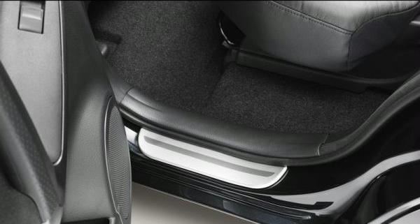 【30系RAV4】アルミニウムスカッフプレート 後席用ドア2枚分セット 海外仕様純正アクセサリー