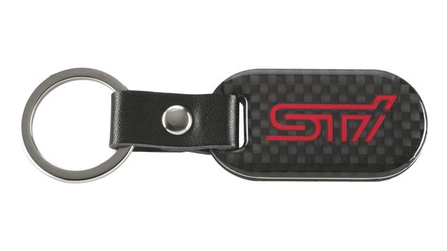 【SK系スバル フォレスター】「STi」ロゴ入り カーボンファイバー キーチェーン 海外仕様純正アクセサリー 1