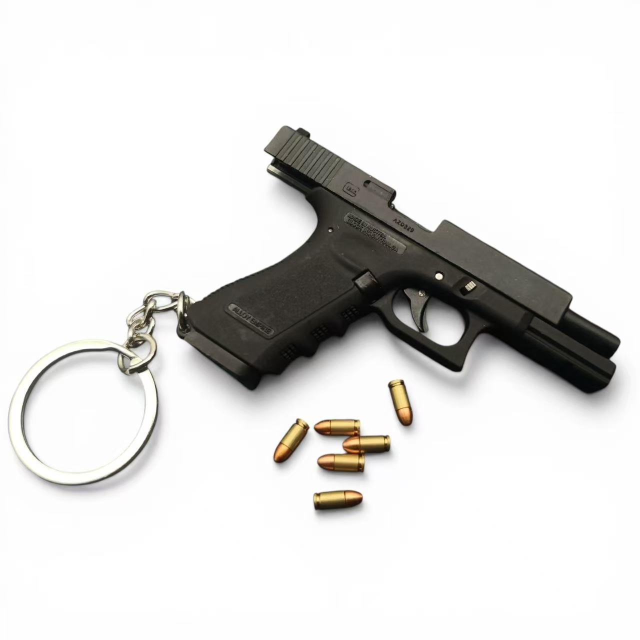 JM商店の1/3スケール G17 グロック17 ミニチュア キーホルダー キーリング モデルガン 排莢式 G17 G18 G19 G26 おもちゃ 誕生日プレゼント｜アングル2