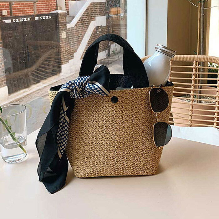 Poly latticeの★大特価15％OFFクーポン付き★かごバッグ レディース メンズ ユニセックス おしゃれ かわいい 持ち手 黒 ミニ コンパクト ポリエステル シンプル ナチュラル 無地 軽量 小物 本 財布 水筒 折りたたみ傘 マグネット ボタン 夏 お出かけ 浴衣 買い物 花火大会 お花見 コンビニ｜アングル2