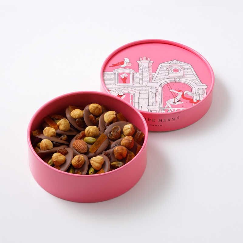 バレンタイン チョコ 2026 マンディヤン ショコラ オ レ ピエール・エルメ・パリ アルコール不使用 ギフト 詰め合わせ 東京 お土産 お返し 誕生日 人気 プレゼント 本命 チョコ 2026 自分用 ご褒美 チョコレート お取り寄せ スイーツ バレンタインデー ホワイトデー