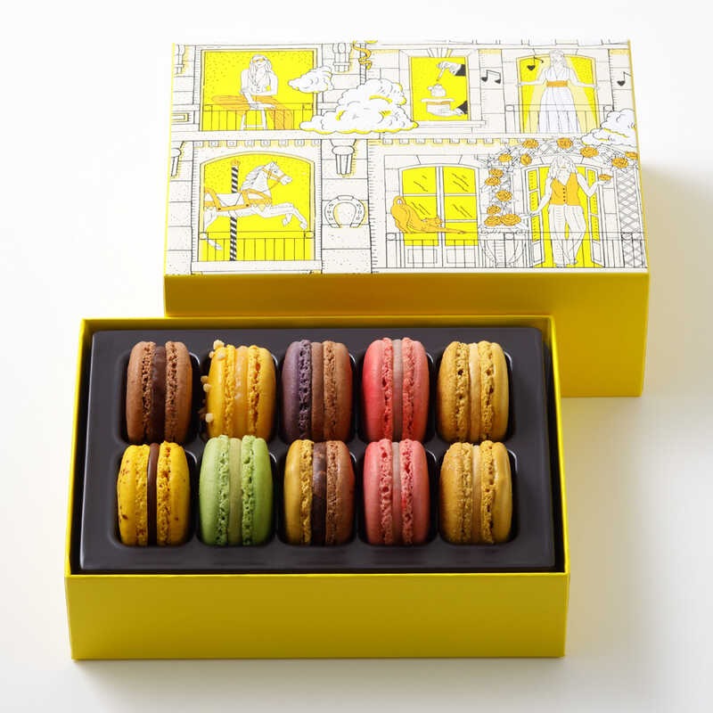 バレンタイン チョコ 2026 マカロン 10個詰合わせ ピエール・エルメ・パリ バレンタイン チョコ 冬ギフト 詰め合わせ 東京 お土産 お歳暮 御中元 お返し 誕生日 父の日 母の日 プレゼント お取り寄せ スイーツ