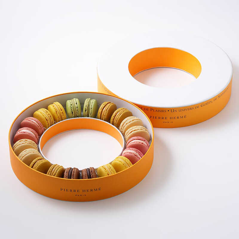 お歳暮 お菓子 2025 マカロン 20個詰合わせ ピエール・エルメ・パリ 母の日 プレゼント 早割 入学祝い ..