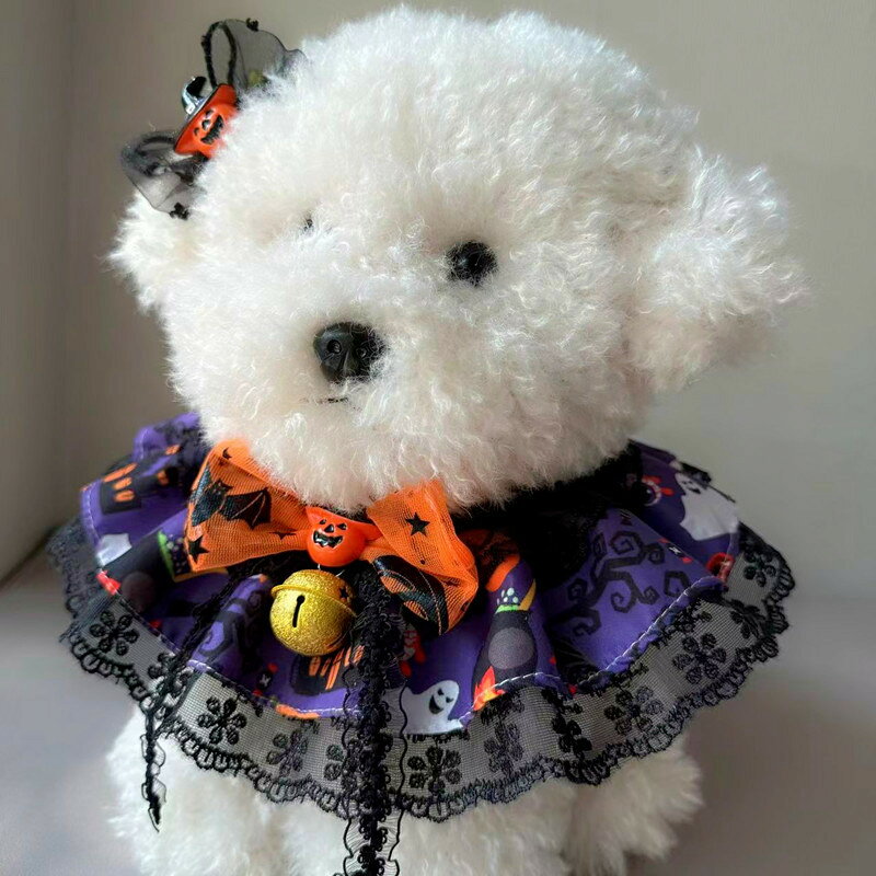 【26年秋冬新作品】犬服 よだれかけ ハロウィン 犬 猫 ペット用 犬猫兼用 イヌネコの赤ちゃん用 スカーフ ワンちゃん ネコちゃん用 スタイ 2color 可愛い 刺繍 おしゃれ ビブ 愛犬 愛猫 誕生日用 プレゼント JY