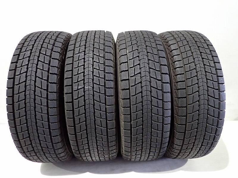 【中古】215/70R15 スタッドレスタイヤ 4本セット ダンロップ ウインターマックスSJ8プラス ( 15インチ 215/70-15 )