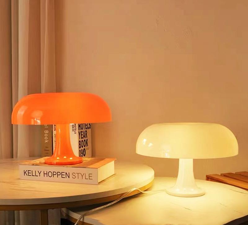キノコランプ シンプル リビングルーム ベッドルーム ベッドサイド 装飾ランプ USB 360照明 寝室用 装飾ライト かわいい ギフト プレゼンド おしゃれ 飾り