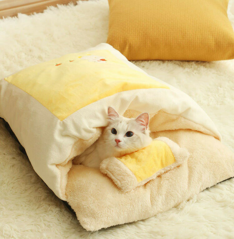 楽天JoliePoupee送料無料 ペット用寝袋　ペットクッション　 小型犬 猫用　猫寝床　秋冬用　ふわふわ　犬ベッド 犬小屋　L-65cmx50cm 7.5kg以内ペットおすすめ　猫布団　保温防寒 あったか　ドーム型猫ハウス c-chongwu-8836-gg