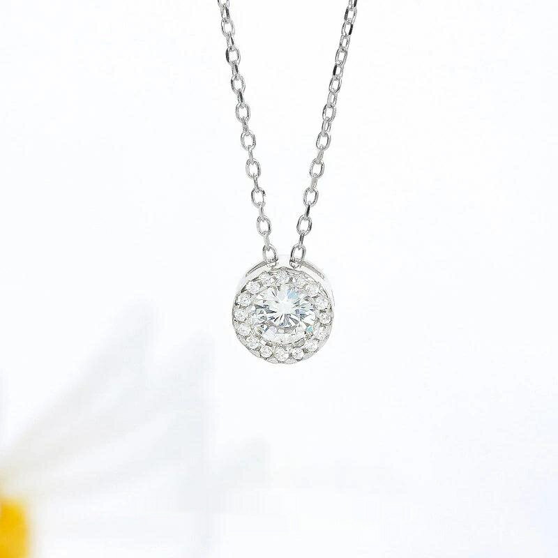 送料無料 ネックレス レディース ジルコニア採用 シンプル かわいい 可愛い人気 クリスマス オシャレ 彼女 ギフト プレゼント 誕生日　シルバー925 高級感 金属アレルギー対応 アクセサリ c-xianglian-11024-gg